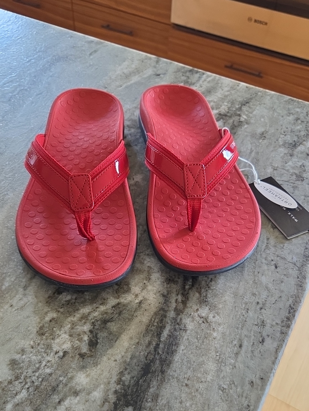 Vionic Women’s Red Comfort Toe-Post Sandals